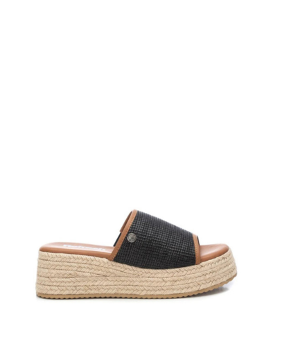 Дамски черни чехли с платформа REFRESH