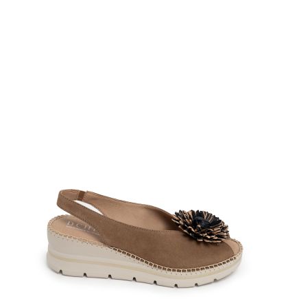 Дамски велурени сандали DCHIGAS on VIGUERA