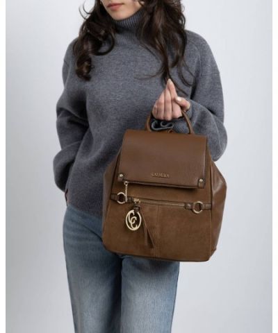 Дамска раница камел CARMELA