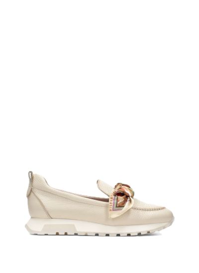 Дамски бежови кожени мокасини HISPANITAS