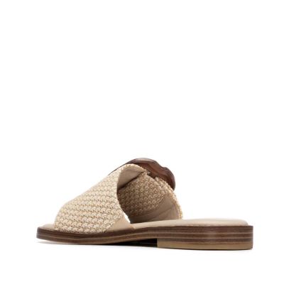 Дамски бежови чехли CARMELA