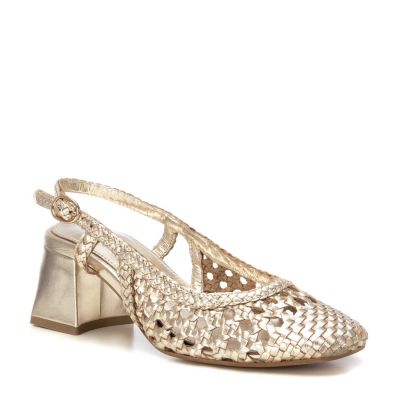 Дамски златисти обувки CARMELA