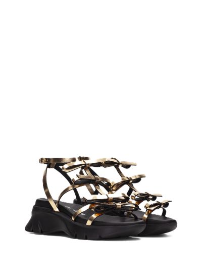 Дамски златисти кожени сандали HISPANITAS