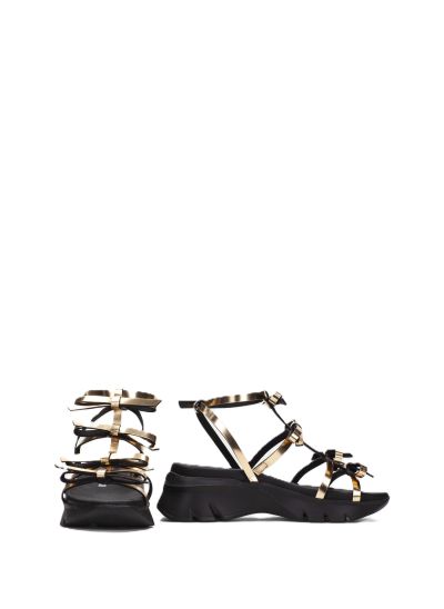 Дамски златисти кожени сандали HISPANITAS