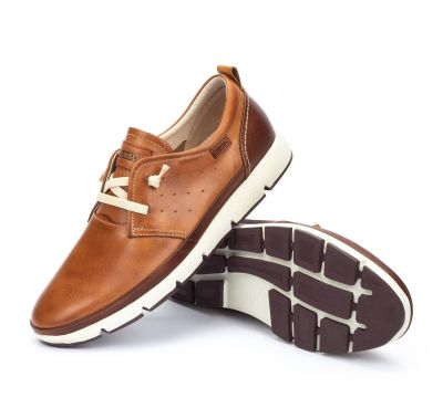 Мъжки кожени спортни обувки PIKOLINOS