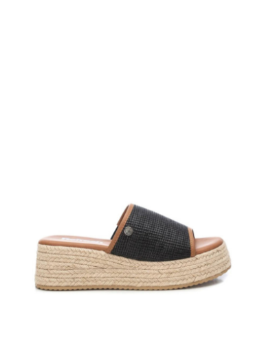 Дамски черни чехли с платформа REFRESH