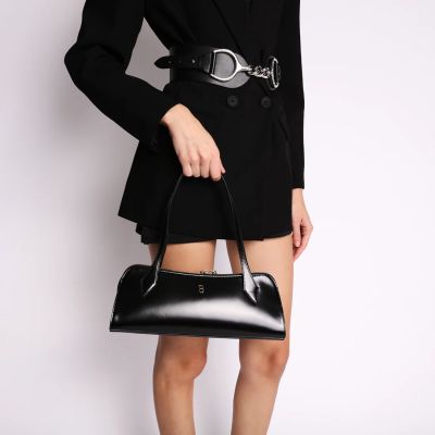 Дамска черна чанта TOSCA BLU