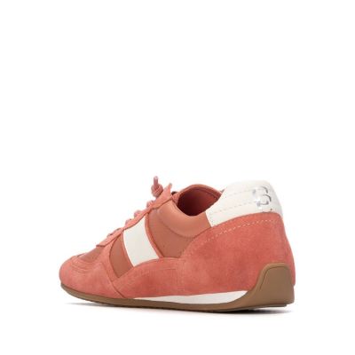 Дамски спортни обувки CARMELA