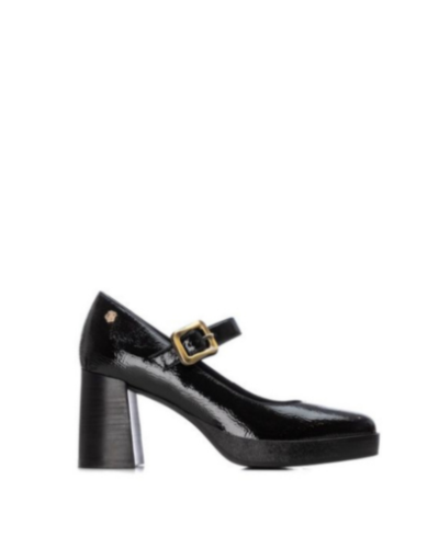 Дамски черни обувки лак CARMELA