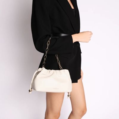 Дамска кожена чанта TOSCA BLU