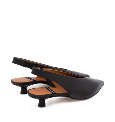 Дамски черни обувки ANGEL ALARCON