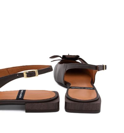 Дамски кафяви обувки ANGEL ALARCON