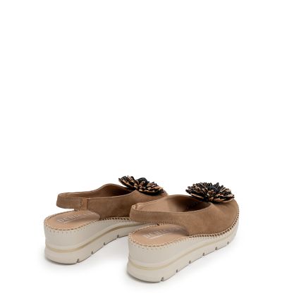 Дамски велурени сандали DCHIGAS on VIGUERA