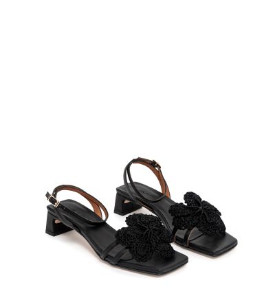 Дамски черни сандали ANGEL ALARCON