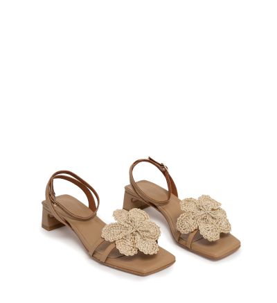 Дамски бежови сандали ANGEL ALARCON