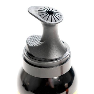 Почистваща пяна за кожени изделия Carbon Complete